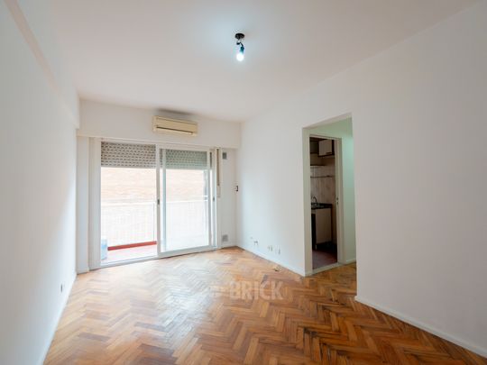 AVELLANEDA, AV. al 1800 Piso 13