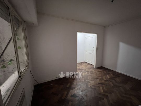 AZCUENAGA al 1200 Piso 1