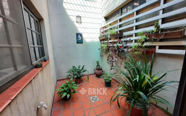 PERON, EVA, AV. al 2700 10