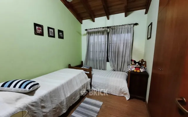 PERON, EVA, AV. al 2700 19