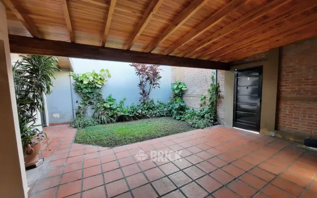 PERON, EVA, AV. al 2700 35