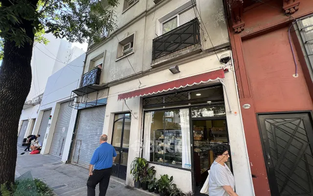 SAN JUAN AV. al 3800 Piso 1 10