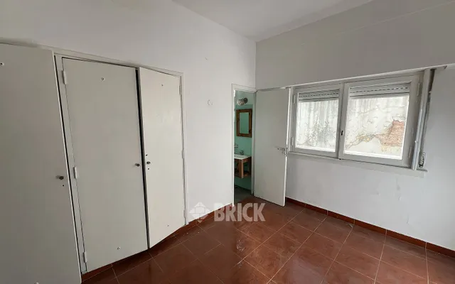 SAN JUAN AV. al 3800 Piso 1 7