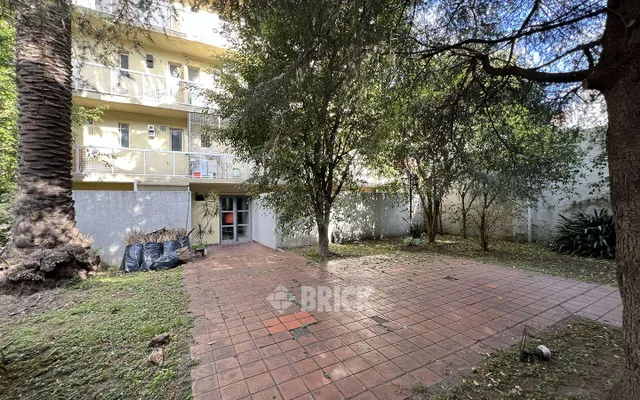 CALVO, CARLOS al 2100 Piso 14 15