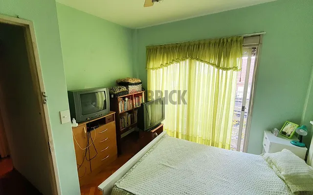 ARANGUREN, JUAN F., DR. al 1200 Piso 2 10