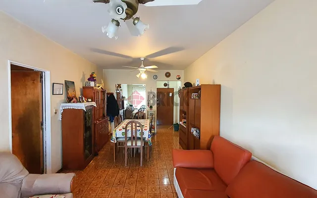 ARANGUREN, JUAN F., DR. al 1200 Piso 2 4