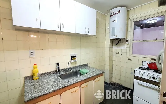 ALVEAR, MARCELO T. DE al 1900 Piso 1 13