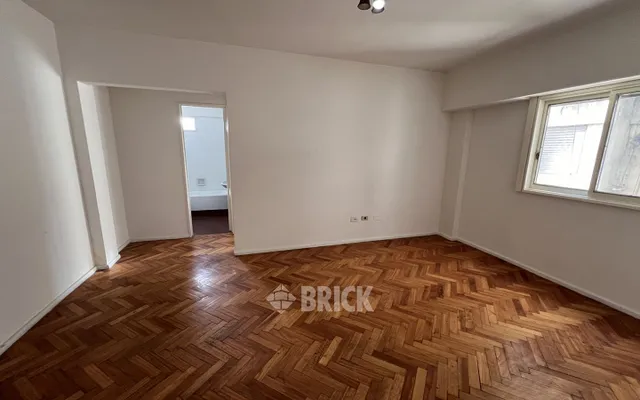 SUIPACHA al 700 Piso 10 3