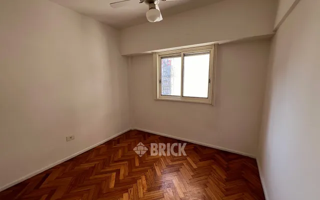 SUIPACHA al 700 Piso 10 7