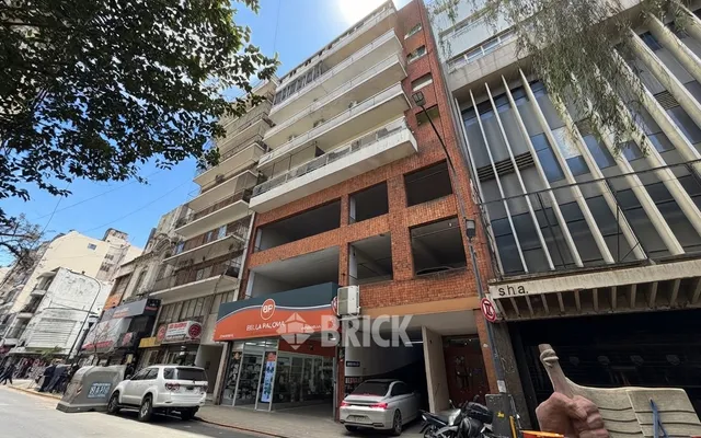 SARMIENTO al 2200 Piso 3 18