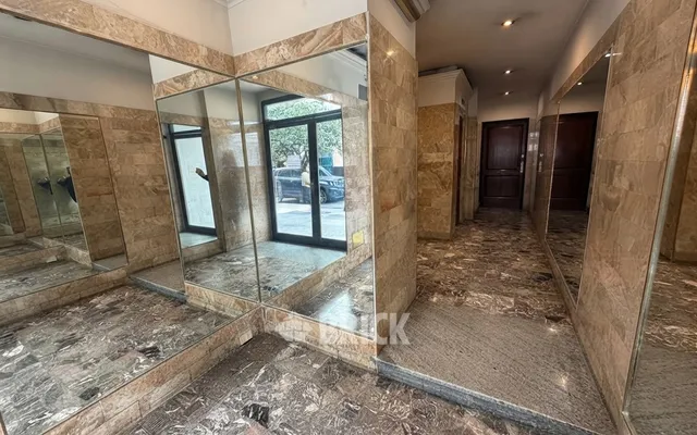 ALVEAR, MARCELO T. DE al 900 Piso 2 22