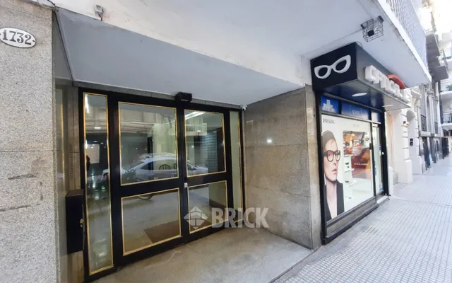 ARENALES al 1700 Piso 2 24