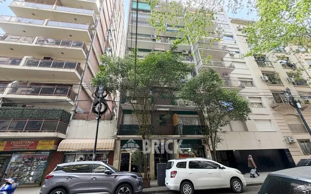 LARREA al 1300 Piso 7 15