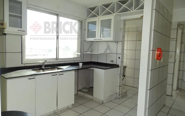 POSADAS al 1300 Piso 15 13