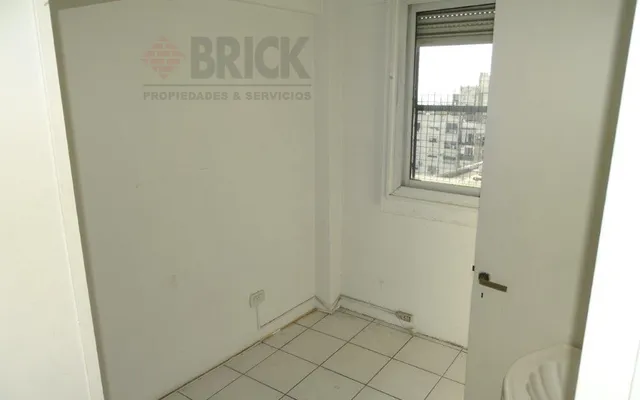 POSADAS al 1300 Piso 15 17