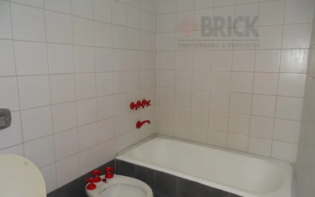 POSADAS al 1300 Piso 15 32