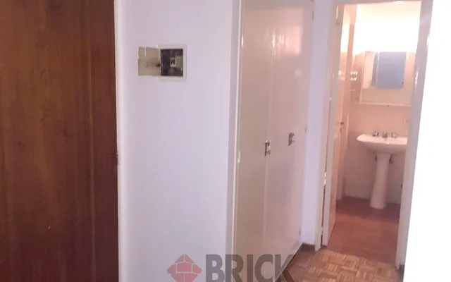 ESMERALDA al 800 Piso 9 3