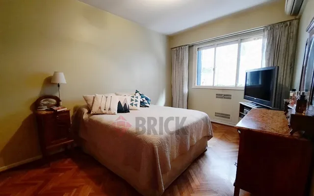SALGUERO, JERONIMO al 2100 Piso 3 9