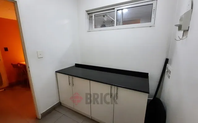 SALGUERO, JERONIMO al 2100 Piso 3 26
