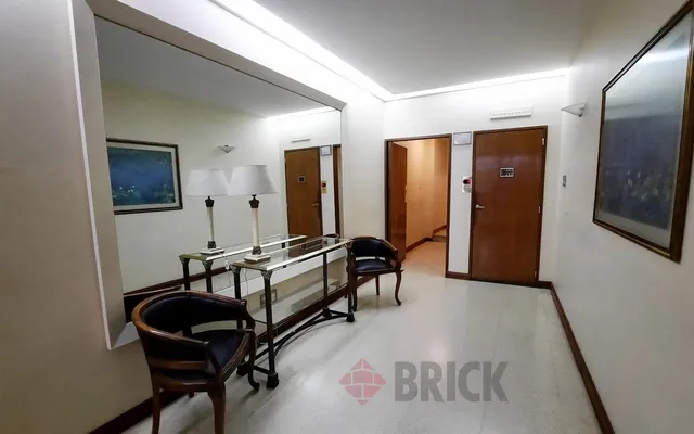 SALGUERO, JERONIMO al 2100 Piso 3 31