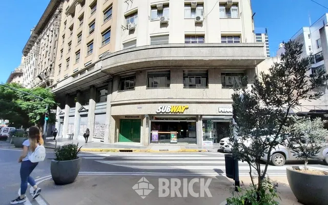MITRE, BARTOLOME al 600 Piso 7 32