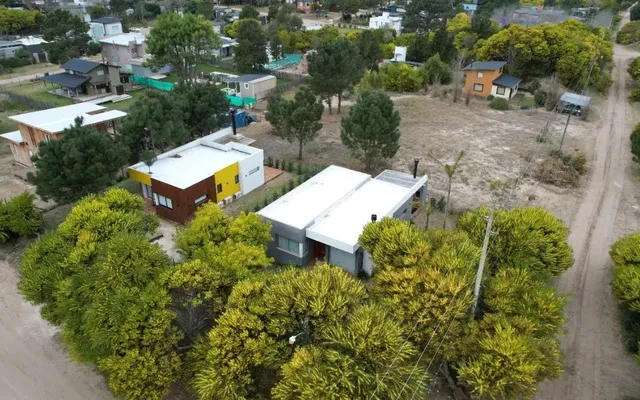 LAS GAVIOTAS (CALLE 30) 28