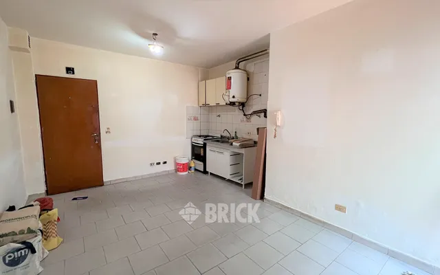 LARRAYA al 2200 Piso PB 3