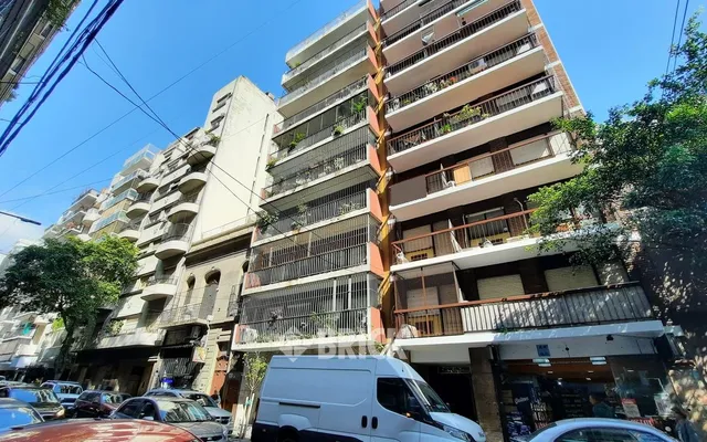 LARREA al 1000 Piso 2 32
