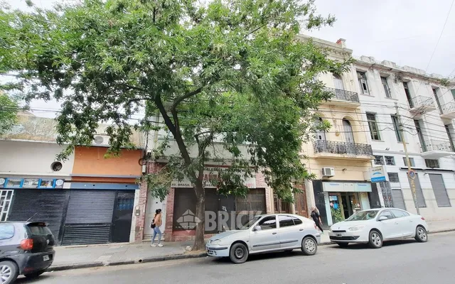 BRASIL, AV. al 1400 Piso 1 30