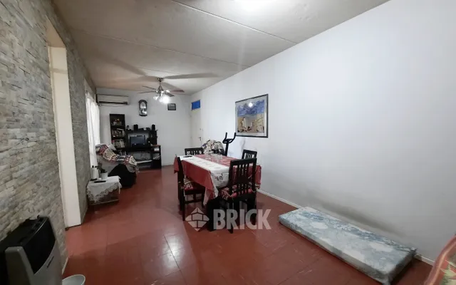 IGUAZU al 1500 Piso 3 4