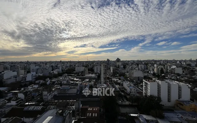 ARANGUREN, JUAN F., DR. al 1800 Piso 1 27