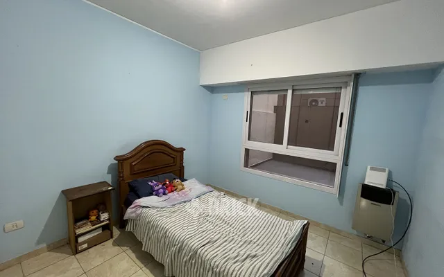 ARANGUREN, JUAN F., DR. al 1800 Piso 1 9