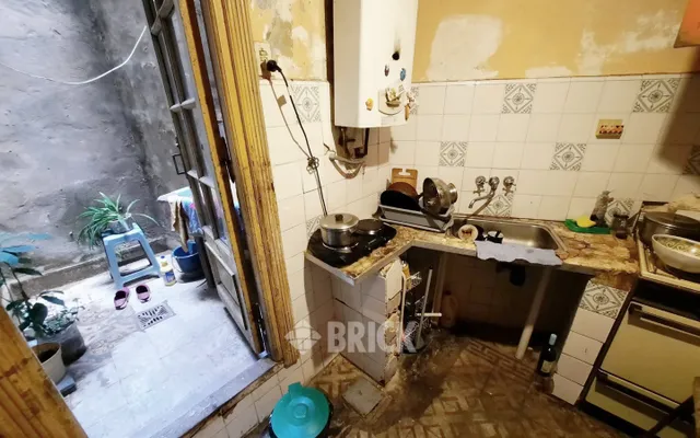 LAPRIDA al 1200 Piso PB 15