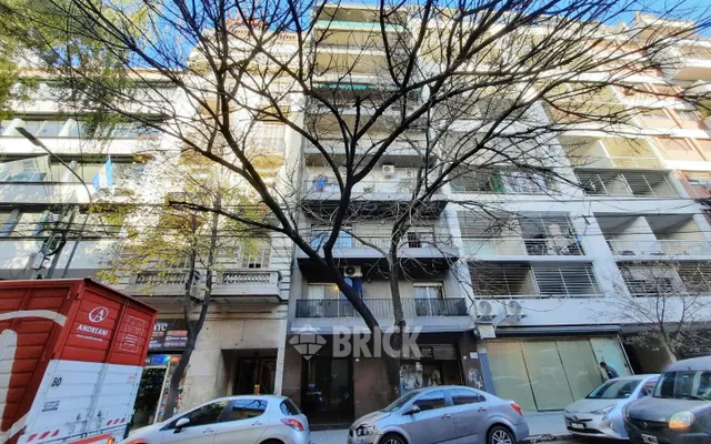MITRE, BARTOLOME al 2200 Piso 9 25