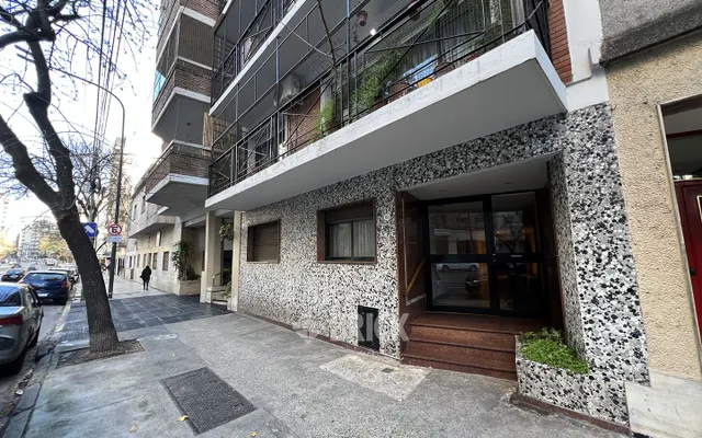ALBERDI, JUAN BAUTISTA AV. al 800 Piso 7 12