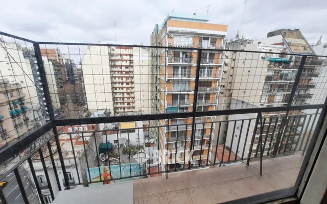 SANTA FE AV. al 2500 Piso 12 14