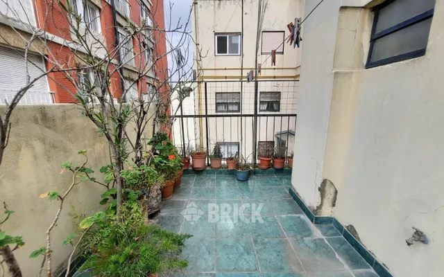 SANTA FE AV. al 2500 Piso 12 34