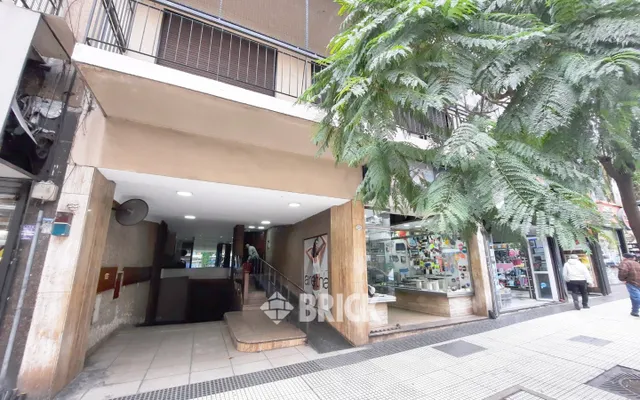 SANTA FE AV. al 2500 Piso 12 47