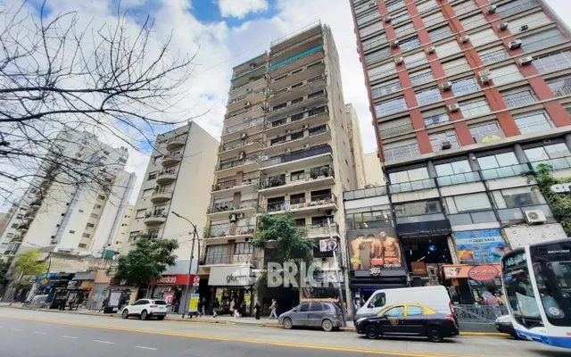 SANTA FE AV. al 2500 Piso 12 48