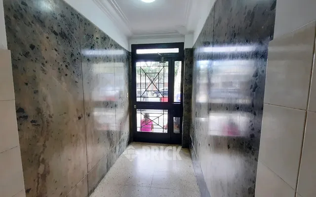 COBO, AV. al 1400 Piso 3 18