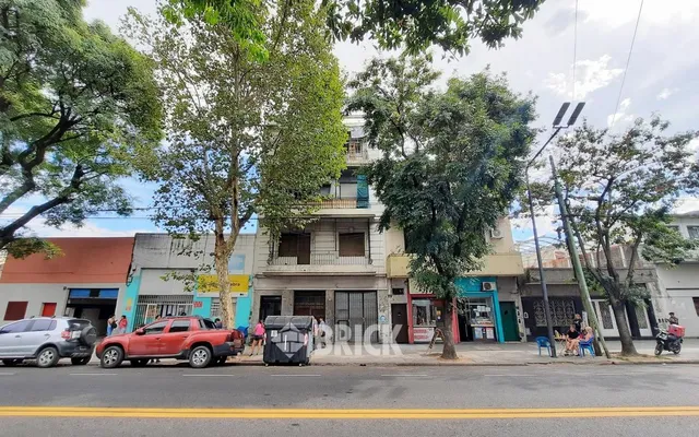 COBO, AV. al 1400 Piso 3 21