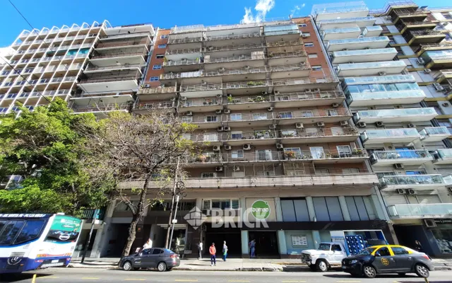 SANTA FE AV. al 4900 Piso 6 50