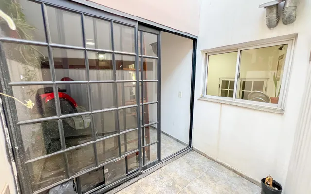 DOBLAS al 1700 Piso PB 11
