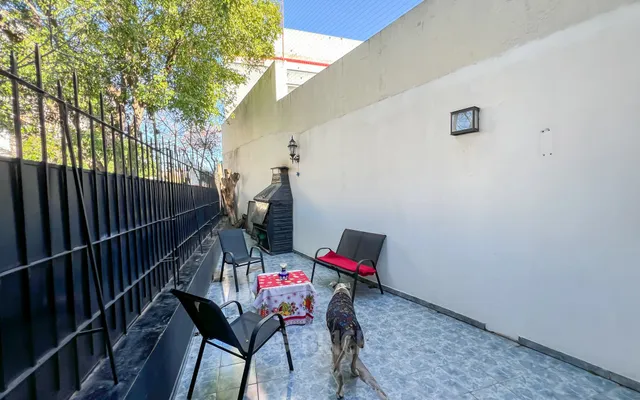 DOBLAS al 1700 Piso PB 13