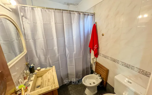 DOBLAS al 1700 Piso PB 17