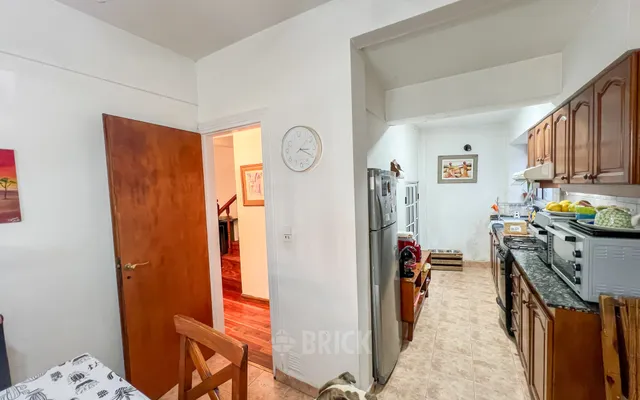 DOBLAS al 1700 Piso PB 6