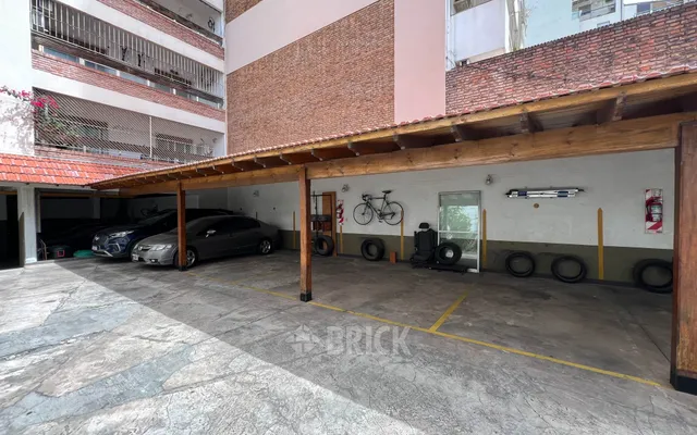 ALBERDI, JUAN B., AV. al 1000 Piso 6 51