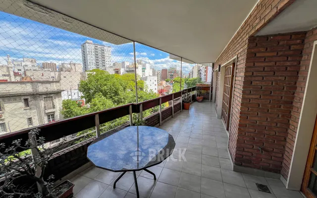 ALBERDI, JUAN B., AV. al 1000 Piso 6 9
