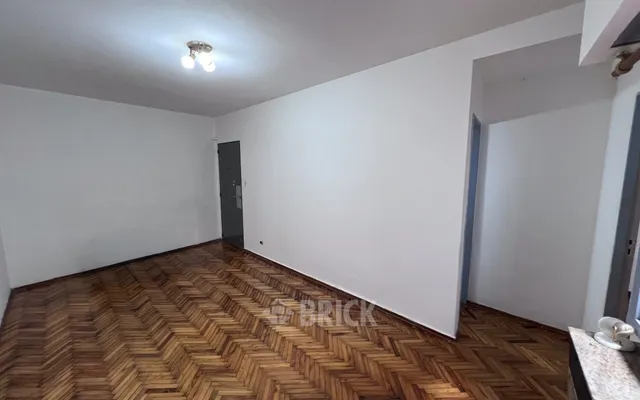 TRELLES, MANUEL R. al 800 Piso 2 3