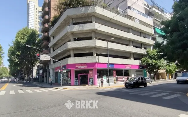 LAS HERAS GENERAL AV. al 2500 Piso 3 Nº 40 6